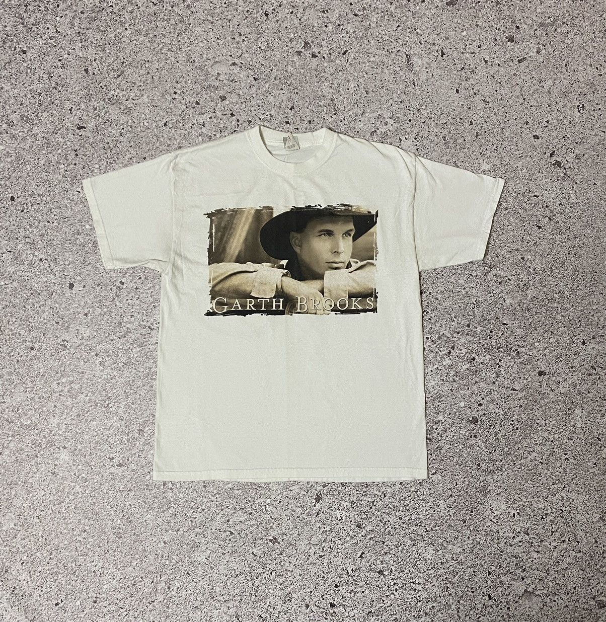 Vintage 2000 S Garth Brooks Big Face Logo Metal Rock T Shirt