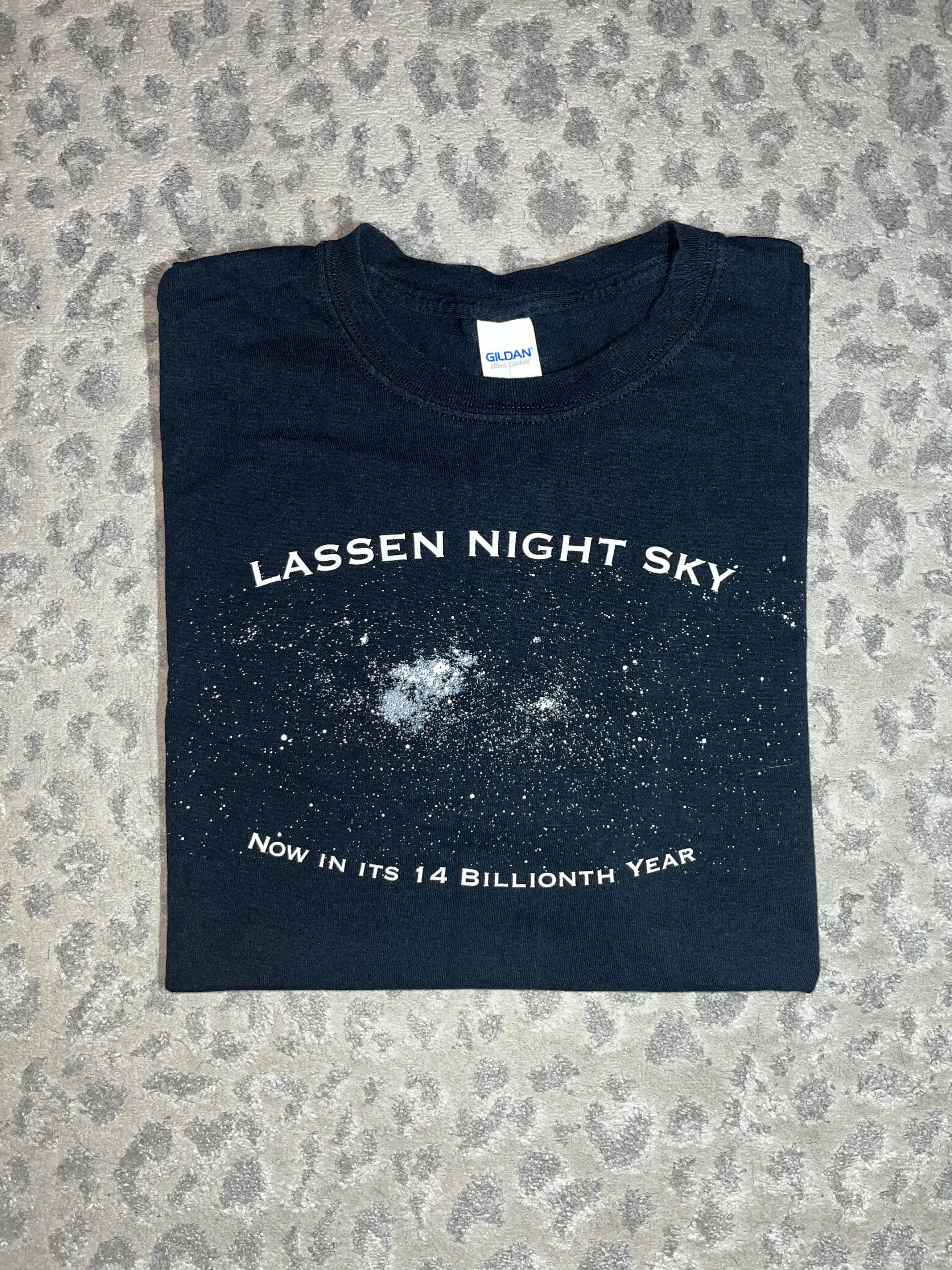 Sci Fi Fantasy X Vintage Y2k Lassen Night Sky Space Tee