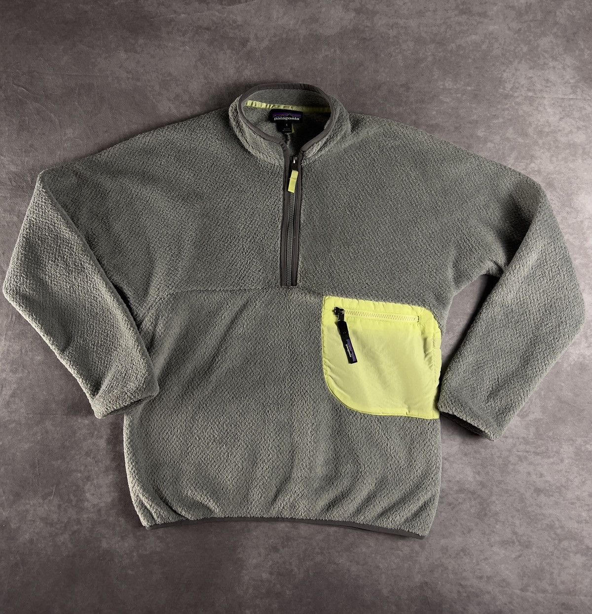 X Polartec Patagonia Women S S Re Tool 1 2 Zip Pullover Gray Yellow T-Shirts, Hoodie, Sweatshirt | AU16VibeMintTees.com