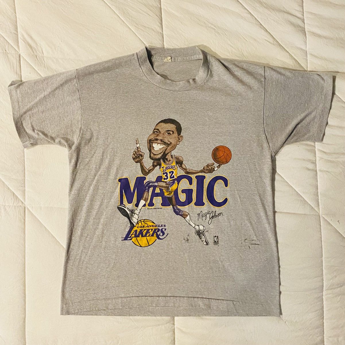 Salem Sportswear X Vintage Vintage 80s Nba Magic Johnson Lakers Grey T Shirt Large Hoodie, Sweatshirt | FlexRushtees.com