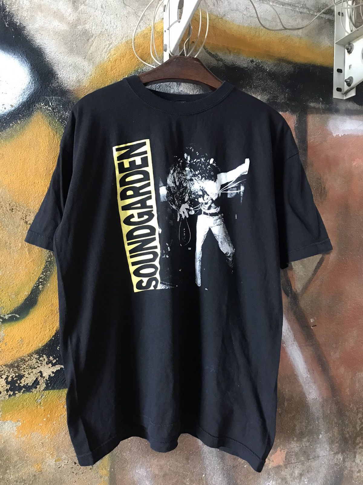 Vintage 90s Soundgarden Shirt Hoodie, Sweatshirt | FlexRushtees.com