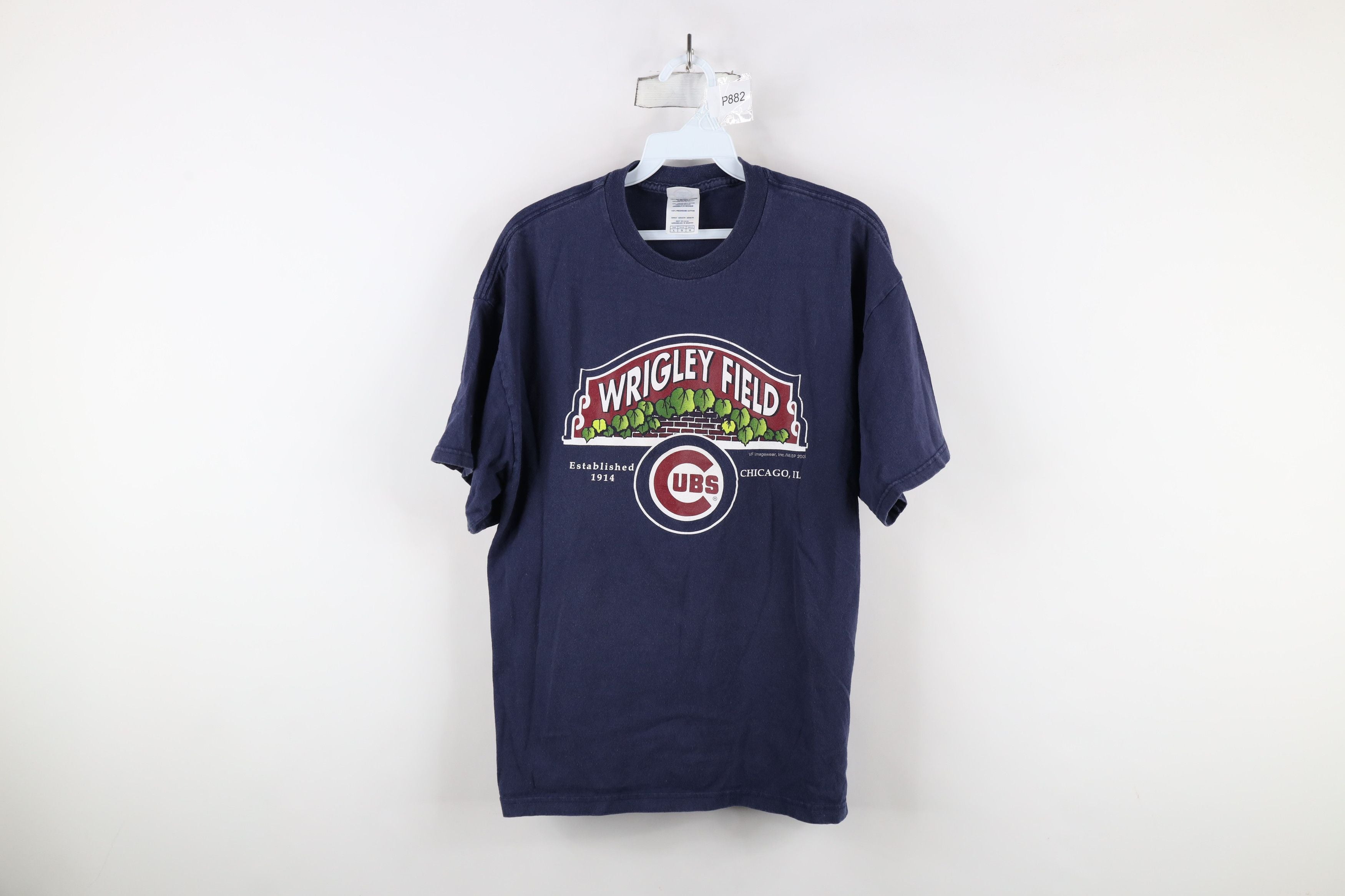 Vintage Y2k 2005 Chicago Cubs Baseball Wrigley Field T Shirt
