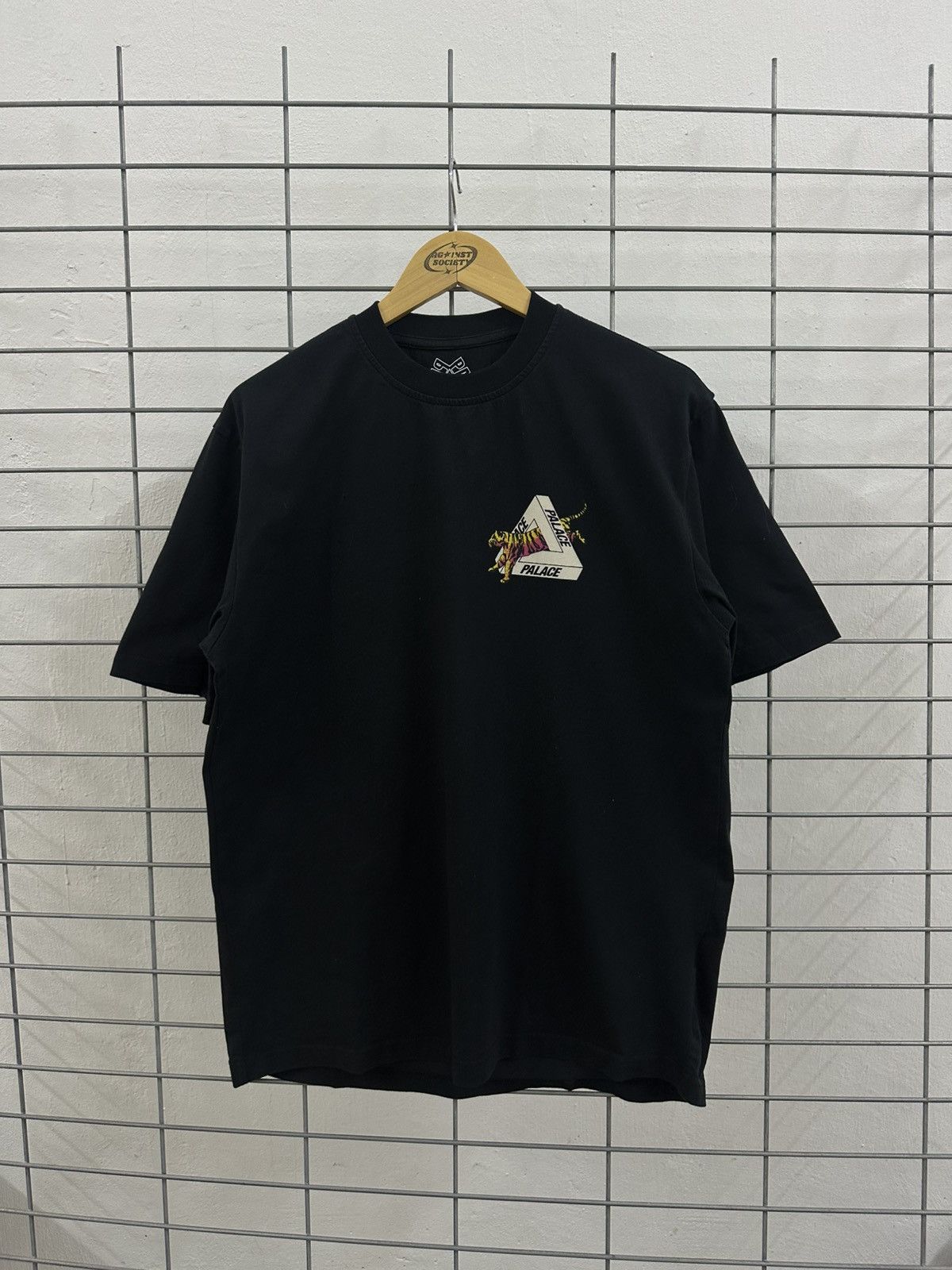 Palace Korean Tiger Triferg Tee Hoodie, Sweatshirt | FlexRushtees.com