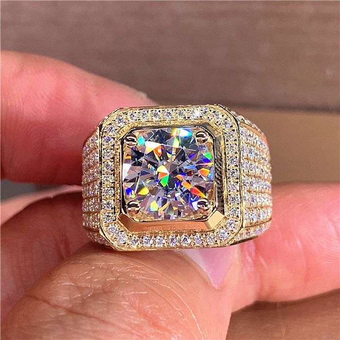 Vintage Shining White Zircon Round Stone