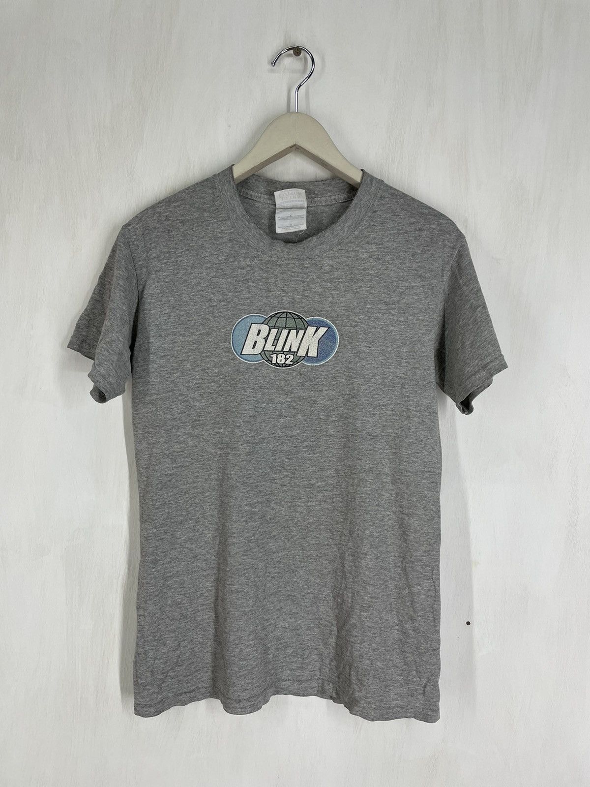 Vintage Y2k Blink 182 Skate Punk Band T Shirt Hoodie, Sweatshirt | FlexRushtees.com