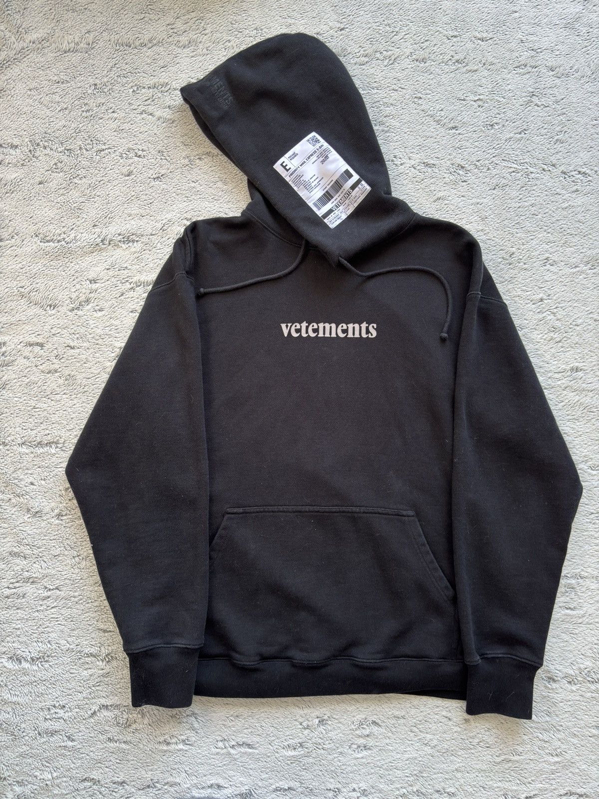 Hoodie Vetements Shipping Label Black T-Shirts, Sweatshirt | FlexRushtees.com