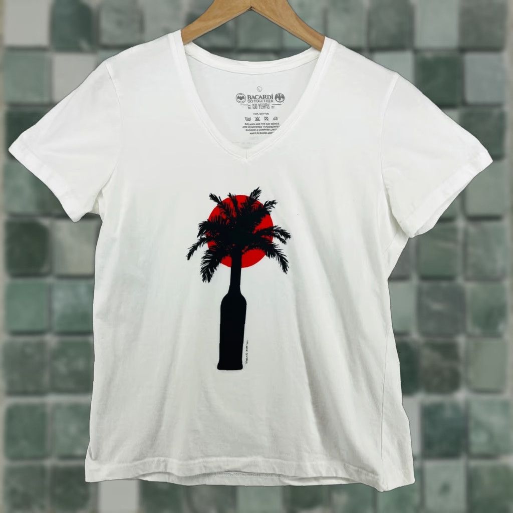 Vintage Bacardi Shirt Womens L White Cotton Jersey Short Sleeve Tee Tropical City Usa