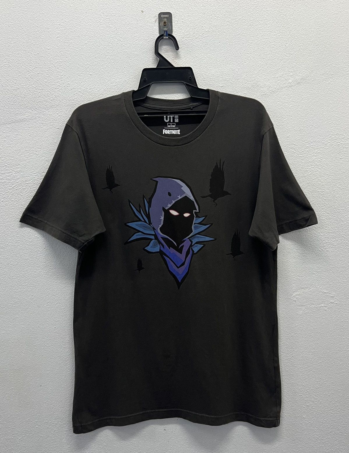 Grailsale Vintage Uniqlo Fortnite Shirt