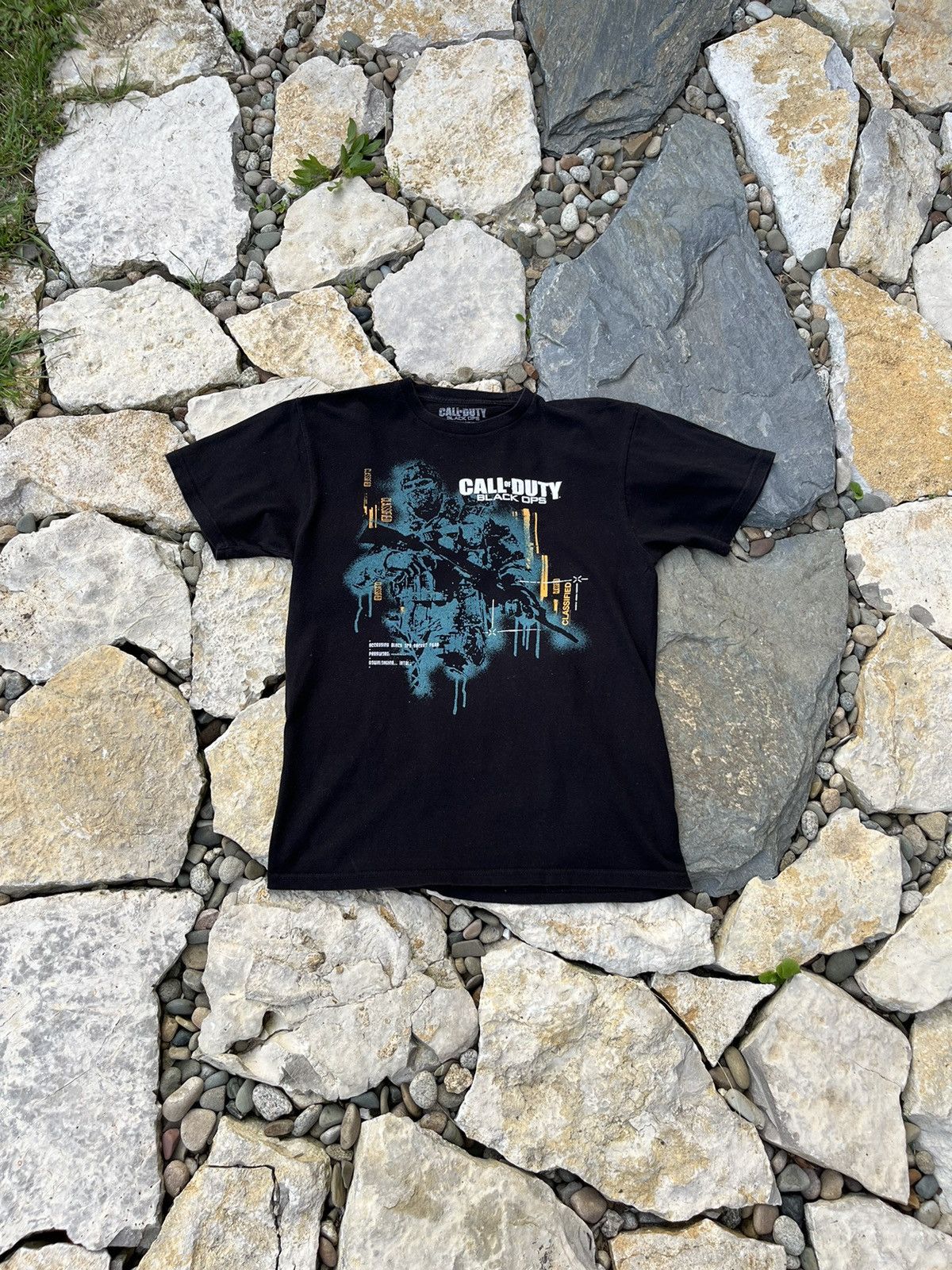 Vintage Call Of Duty Black Ops 2010 Tee Activision Game Cod