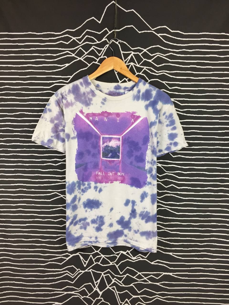 Vintage Fall Out Boy Pop Punk Rock Band Tie Dye Tee Hoodie, Sweatshirt | AU16VibeMintTees.com
