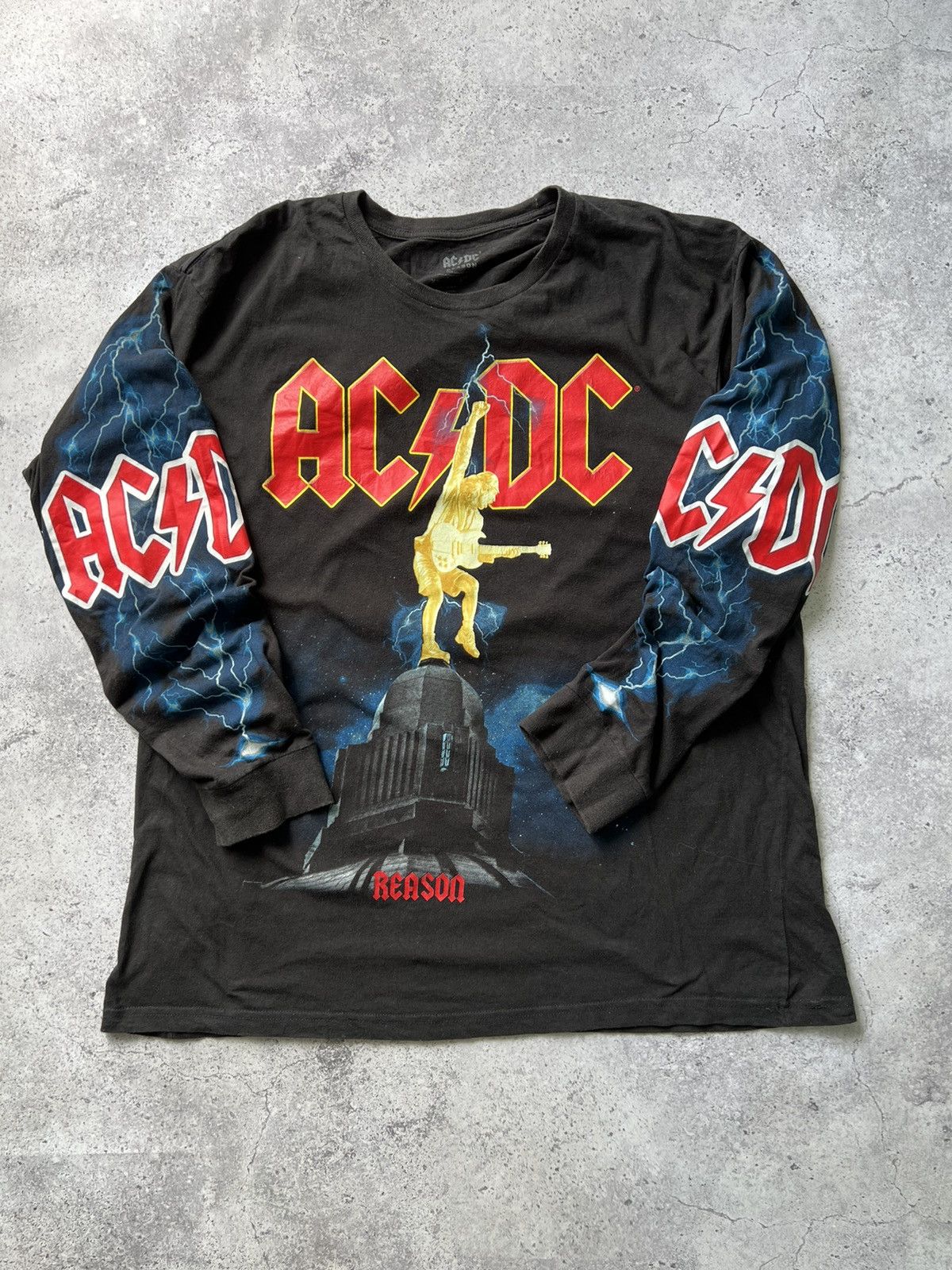 Ac Dc Vintage Y2k Ac Dc World Tour 2015 Aop Longsleeve Lightning T-Shirts, Hoodie, Sweatshirt | FlexRushtees.com
