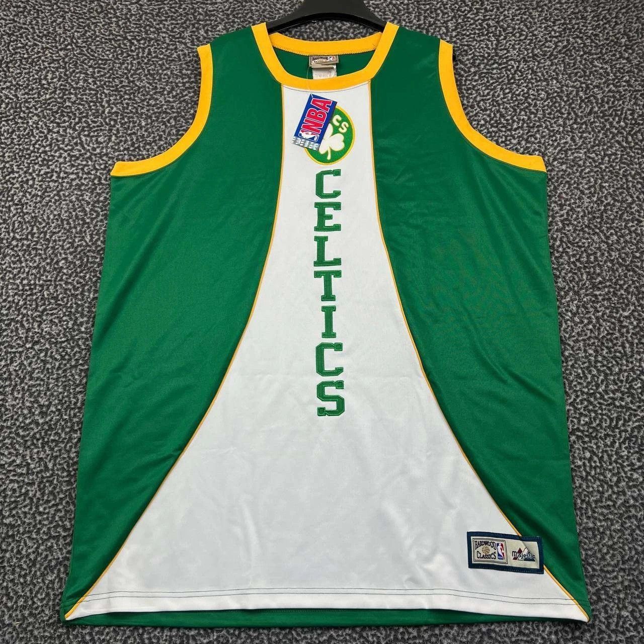 Majestic Boston Celtics Jersey Shirt Men Nba Hardwood Classics 2xl Hoodie, Sweatshirt | FlexRushtees.com