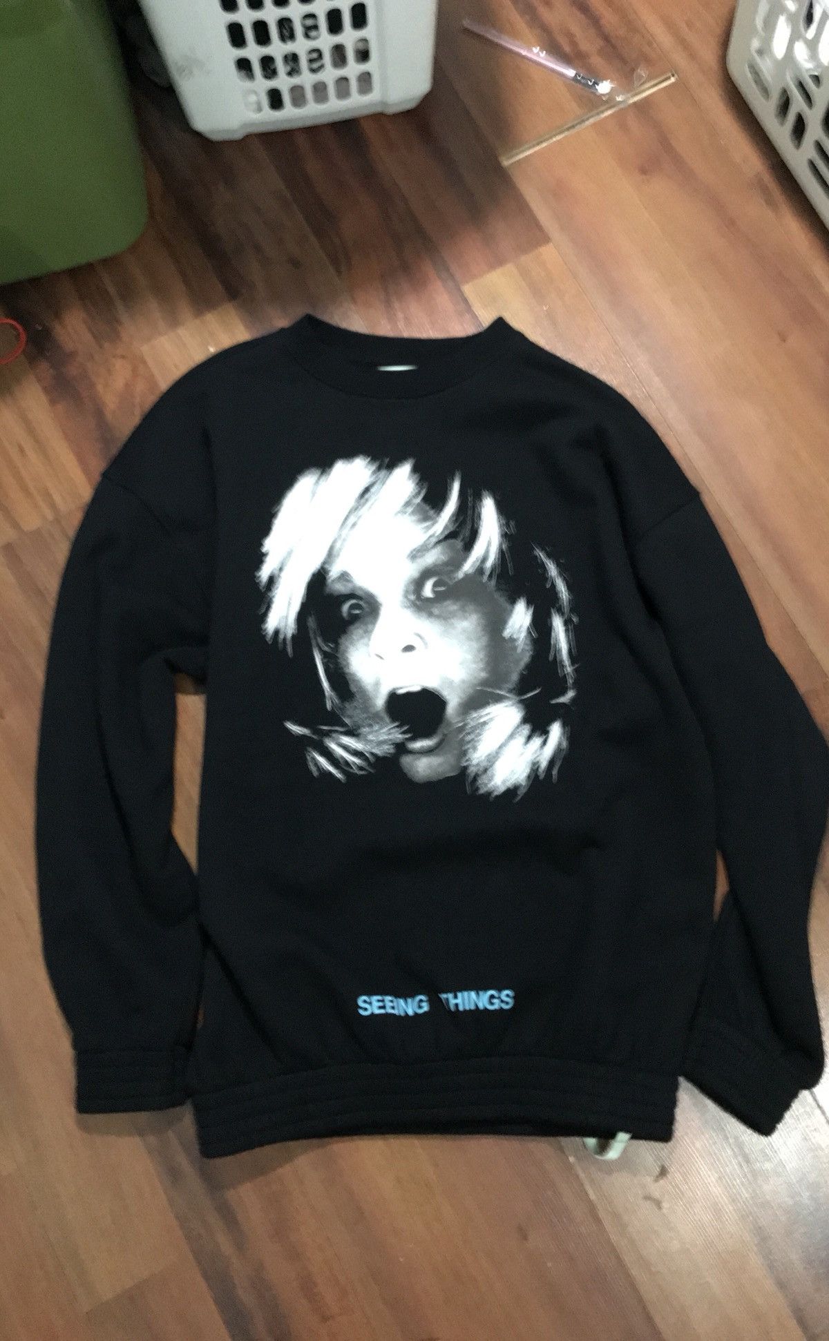 White Off White Screaming Girl Crew Neck T-Shirts, Hoodie, Sweatshirt | FlexRushtees.com