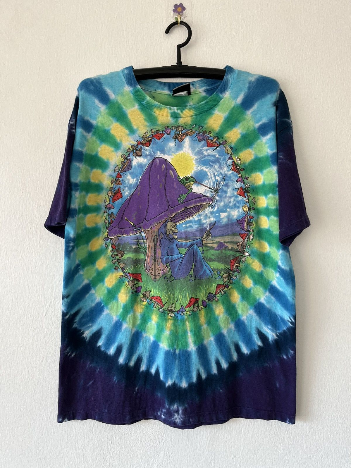 Vintage Liquid Blue Mushroom Haven Tie Dye 2000 S