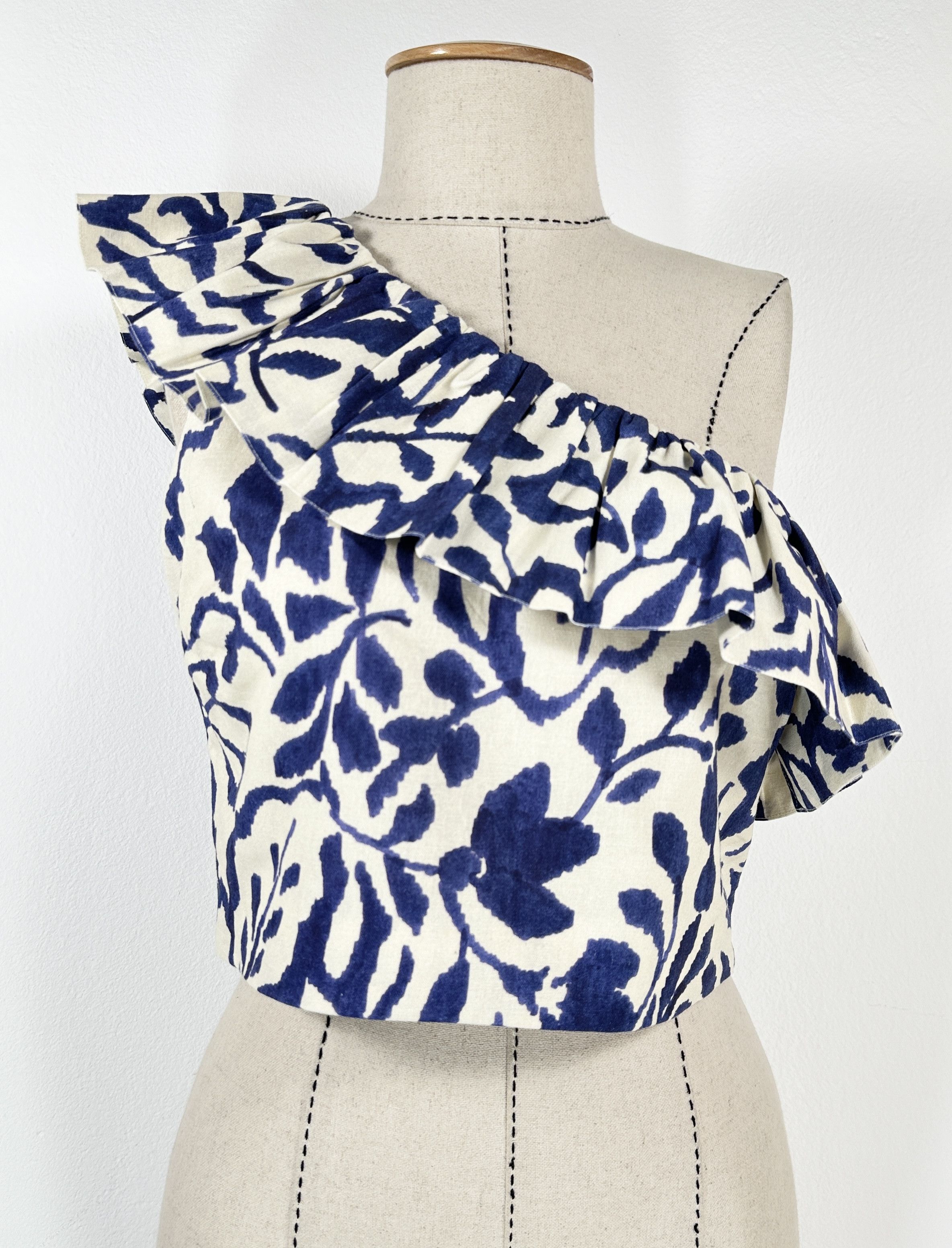 Sezane Momoni Dari Blouse T-Shirts, Hoodie, Sweatshirt | FlexRushtees.com