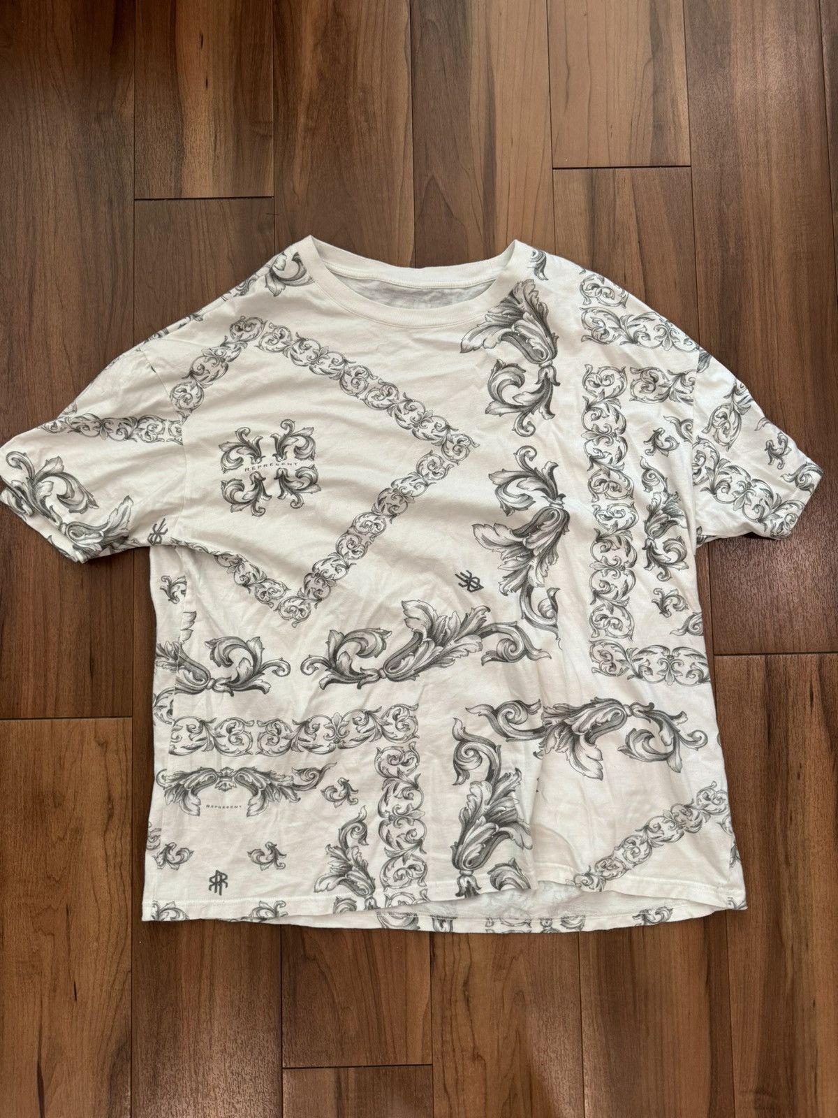 Clo Represent Sample Paisley T Shirt Hoodie, Sweatshirt | FlexRushtees.com