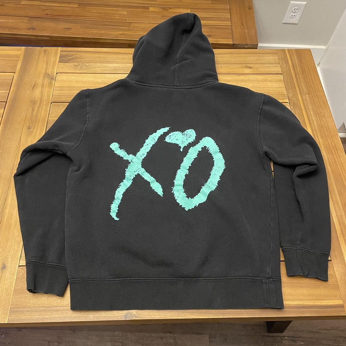The Weeknd Xo Starboy Legend Of The Fall Tour Hoodie Logo T-Shirts, Sweatshirt | FlexRushtees.com