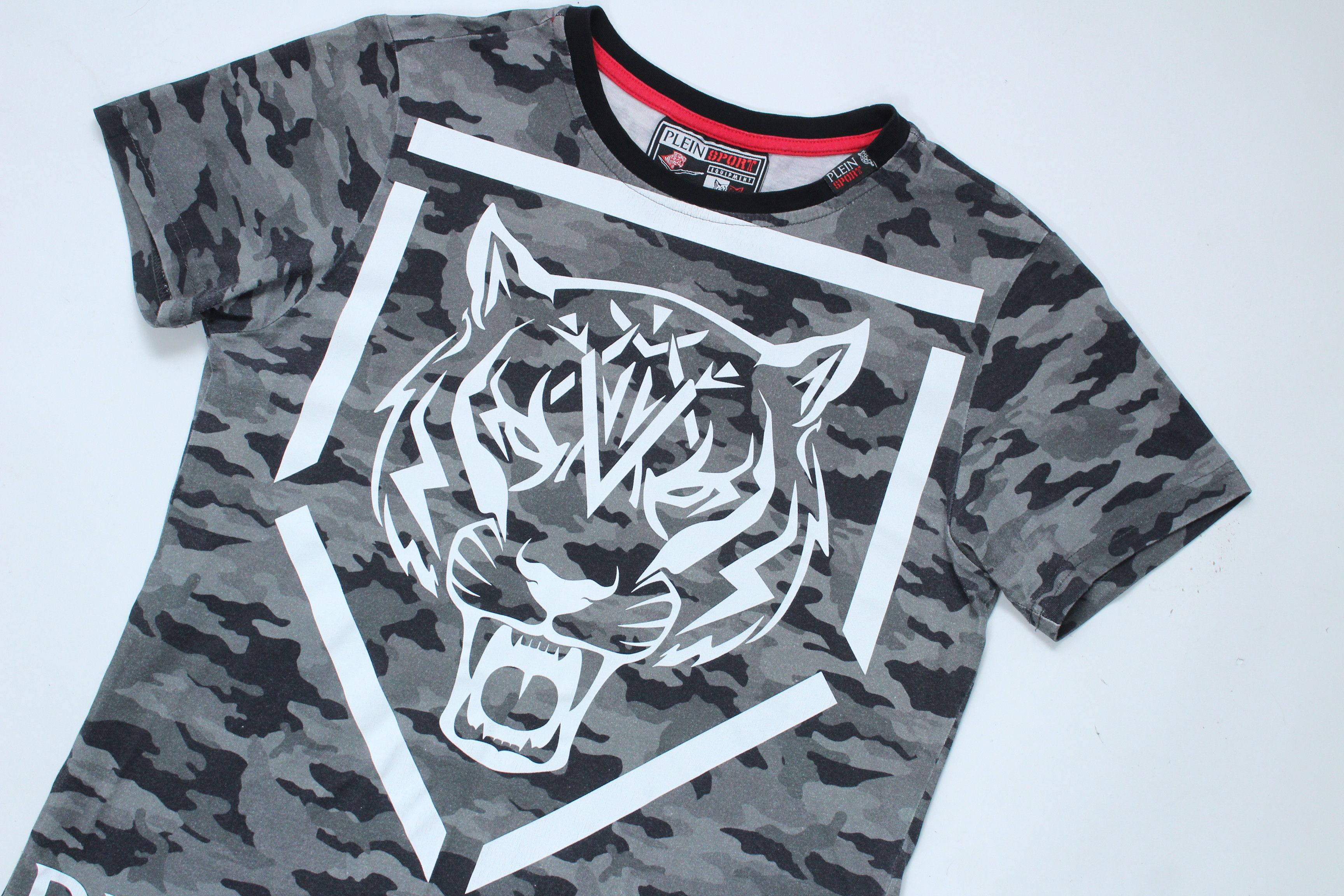 Plein Philipp Plein Sport T Shirt Size S Authentic Hoodie, Sweatshirt | FlexRushtees.com