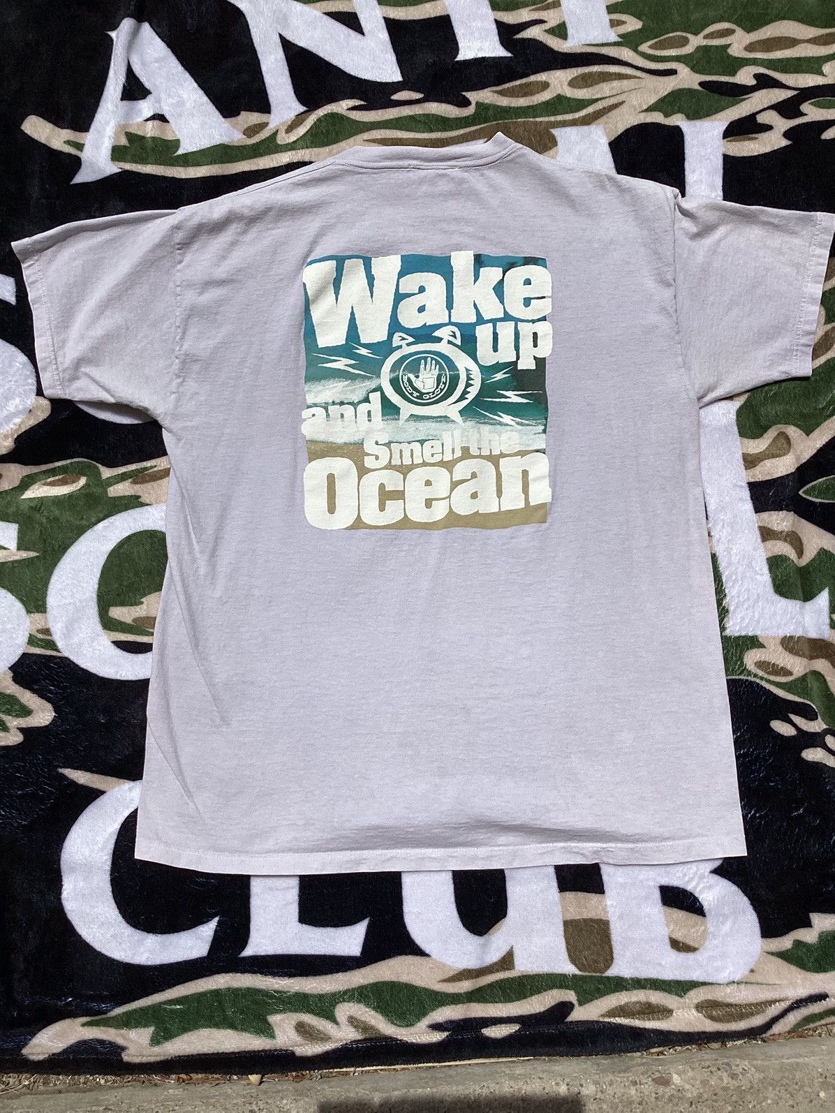 Vintage 90s Body Glove Brand Wake Up And Smell The Ocean Tee
