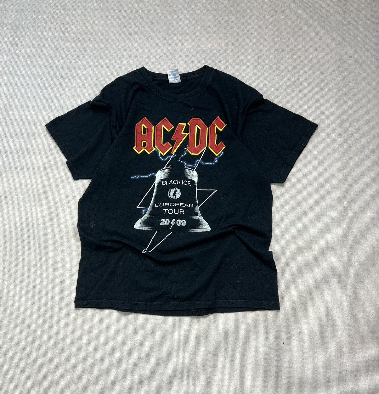 Vintage Tshirt Ac Dc Black Ice European Tour 2009 Vintage Hoodie, Sweatshirt | FlexRushtees.com