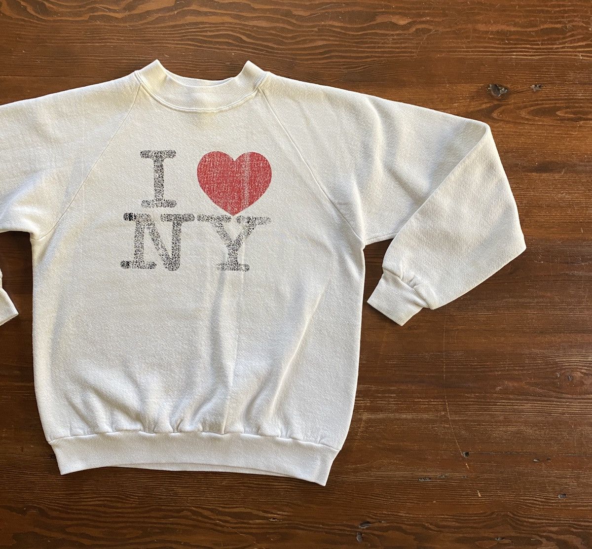 Jerzees Vintage 80 S I Ny New York Faded Raglan Crewneck Sweatshirt T-Shirts, Hoodie | FlexRushtees.com