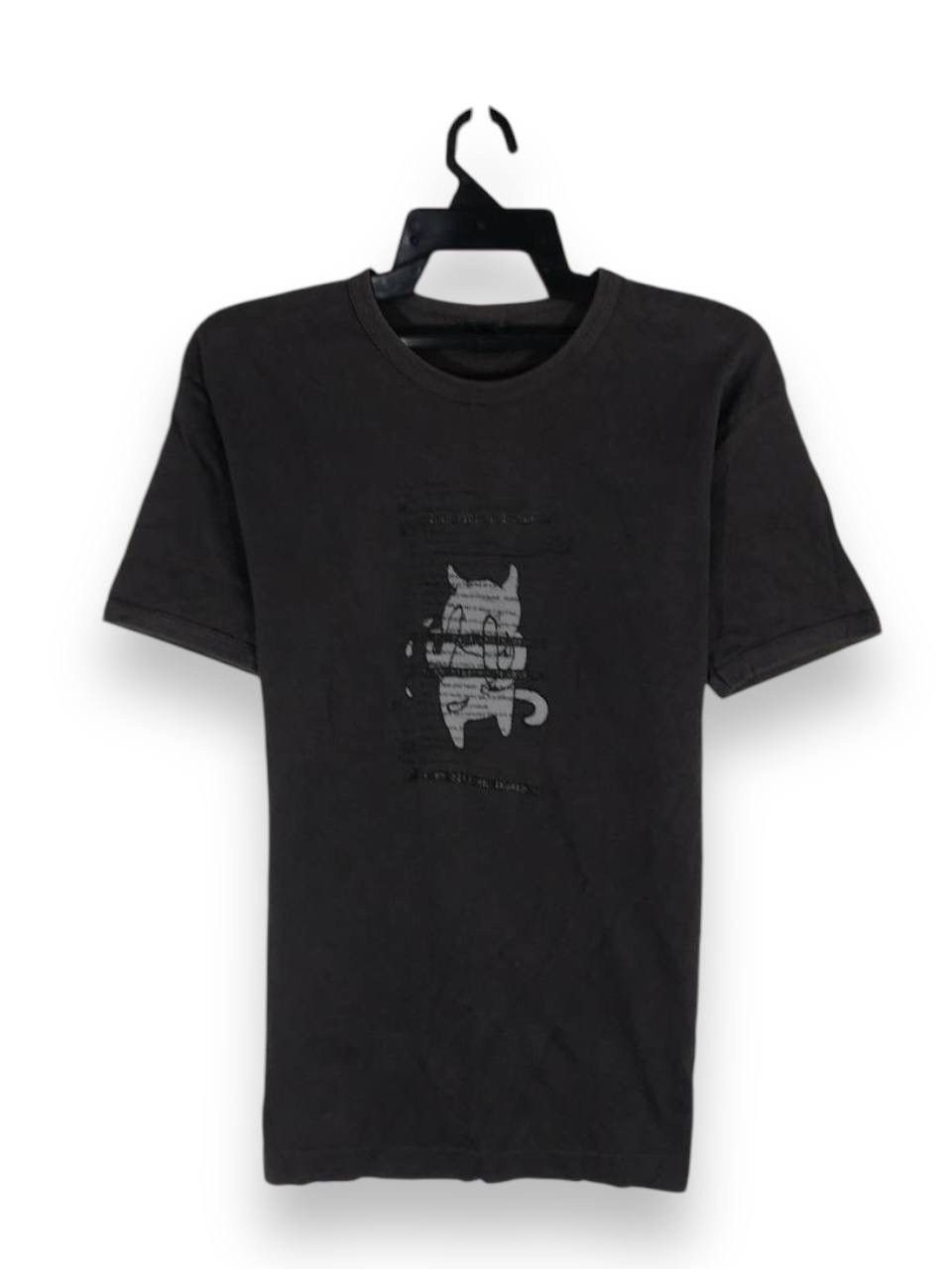 Band Tees Vintage Radiohead Experimental Band Thom Yorke Hoodie, Sweatshirt | FlexRushtees.com