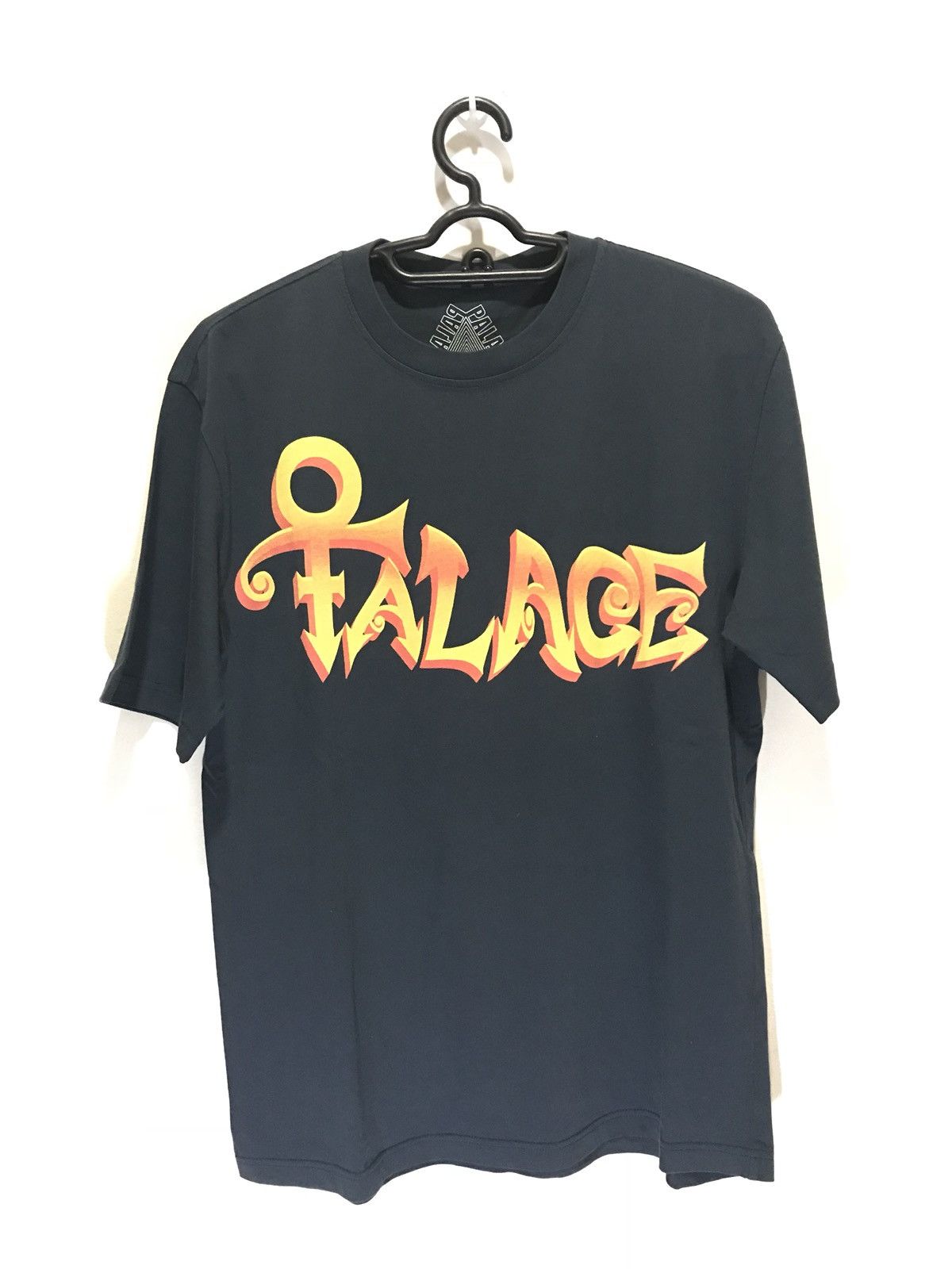 Palace Symbol T Shirt Navy Hoodie, Sweatshirt | FlexRushtees.com