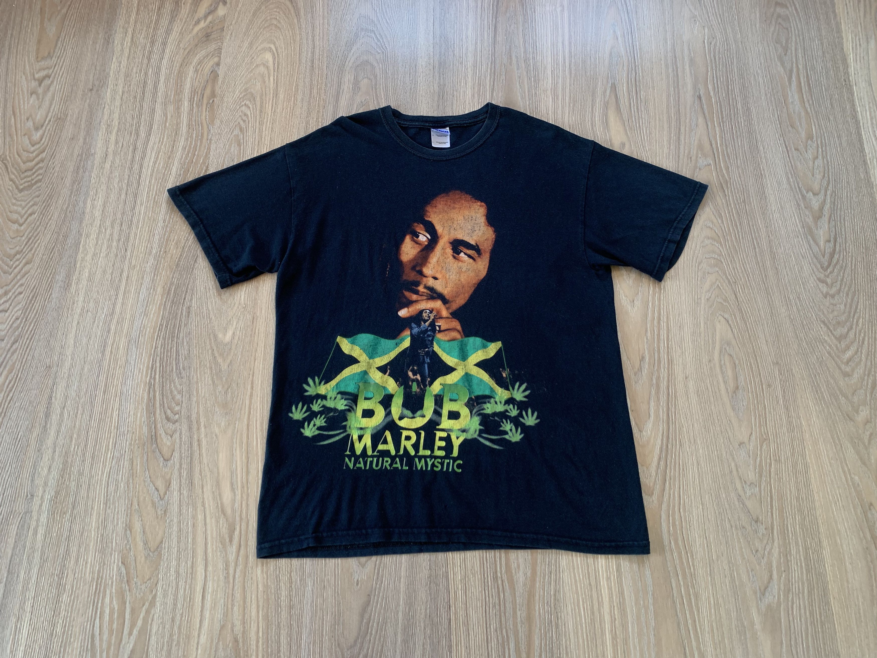 Bob Marley Gildan Vintage Bob Marley Natural Mystic T Shirt Hoodie, Sweatshirt | FlexRushtees.com