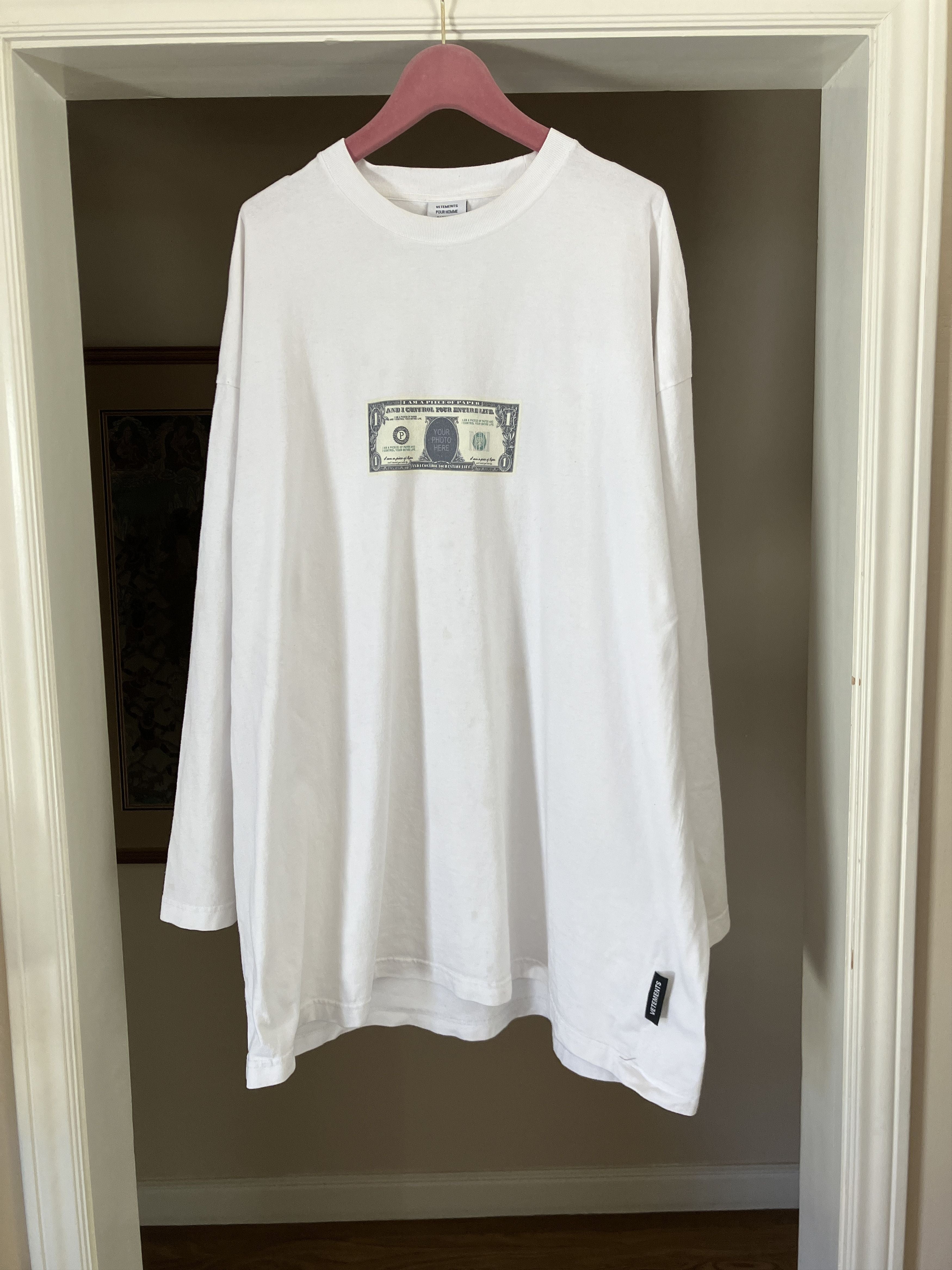 Vetements Ss20 Dollar Oversized Longsleeve Tee Hoodie, Sweatshirt | FlexRushtees.com