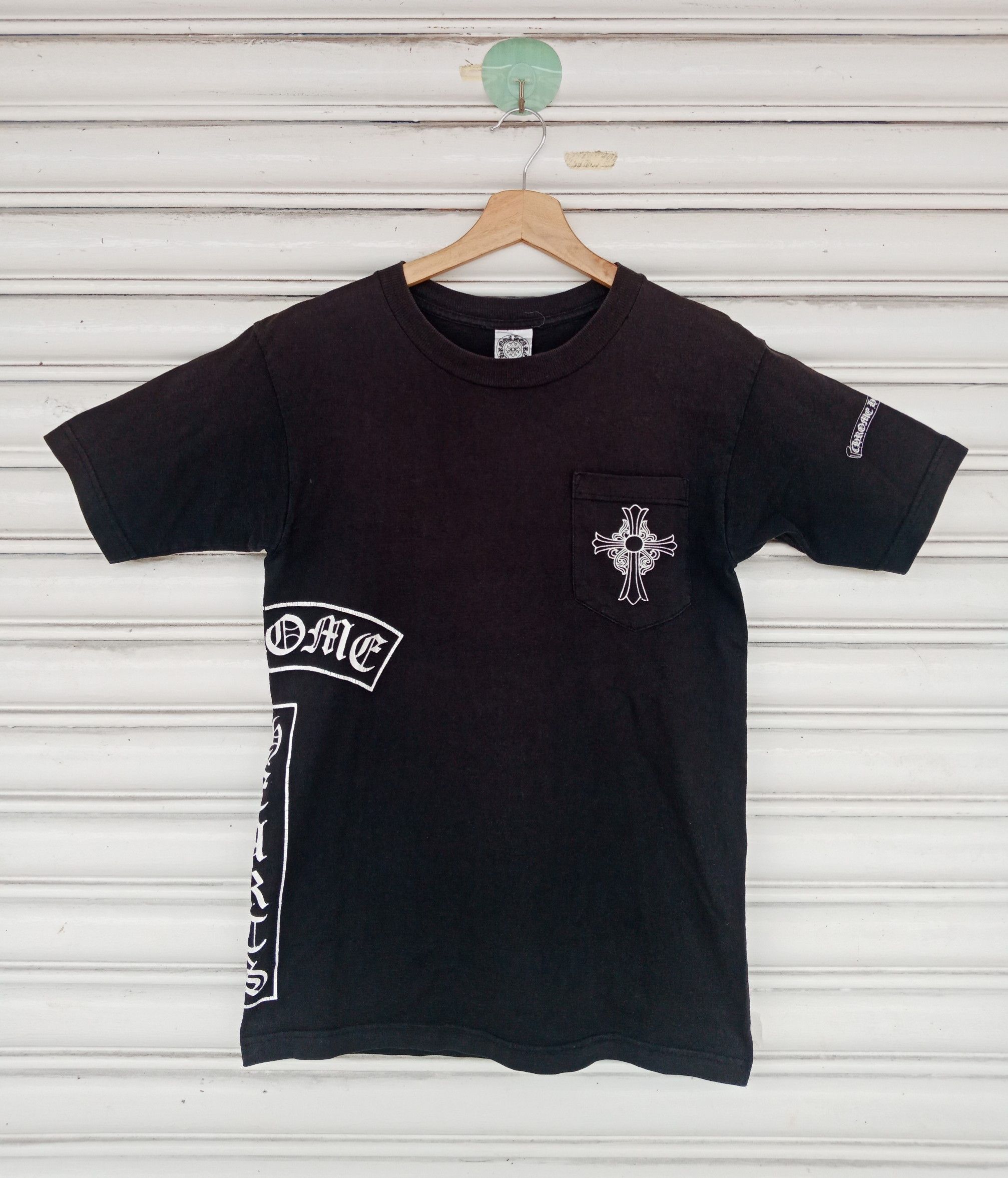 Hypebeast Chrome Hearts Cross Bar T Made In Usa T-Shirts, Hoodie, Sweatshirt | FlexRushtees.com