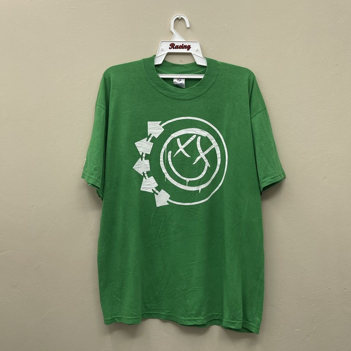 Beauty Beast X Vintage Vintage Blink 182 Band Grunge Emo Xlarge T Shirt Hoodie, Sweatshirt | FlexRushtees.com