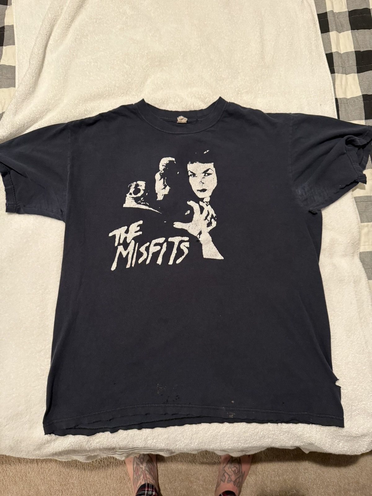 Misfits X Vintage Early 80 S Misfits Vampira Vintage T Shirt Hoodie, Sweatshirt | FlexRushtees.com
