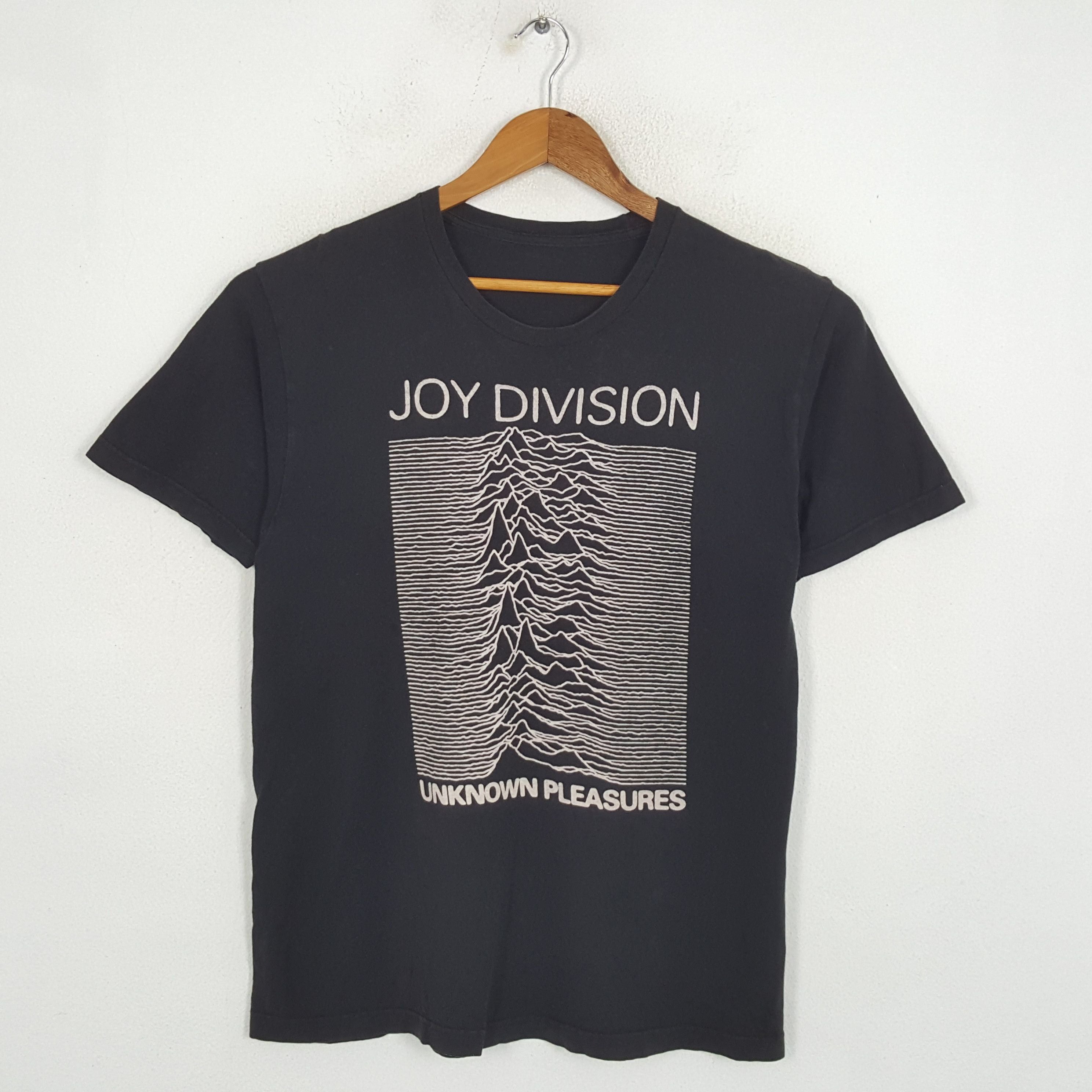 Joy Division X Vintage Vintage Joy Division English Rock Band Tour T Shirts Hoodie, Sweatshirt | FlexRushtees.com