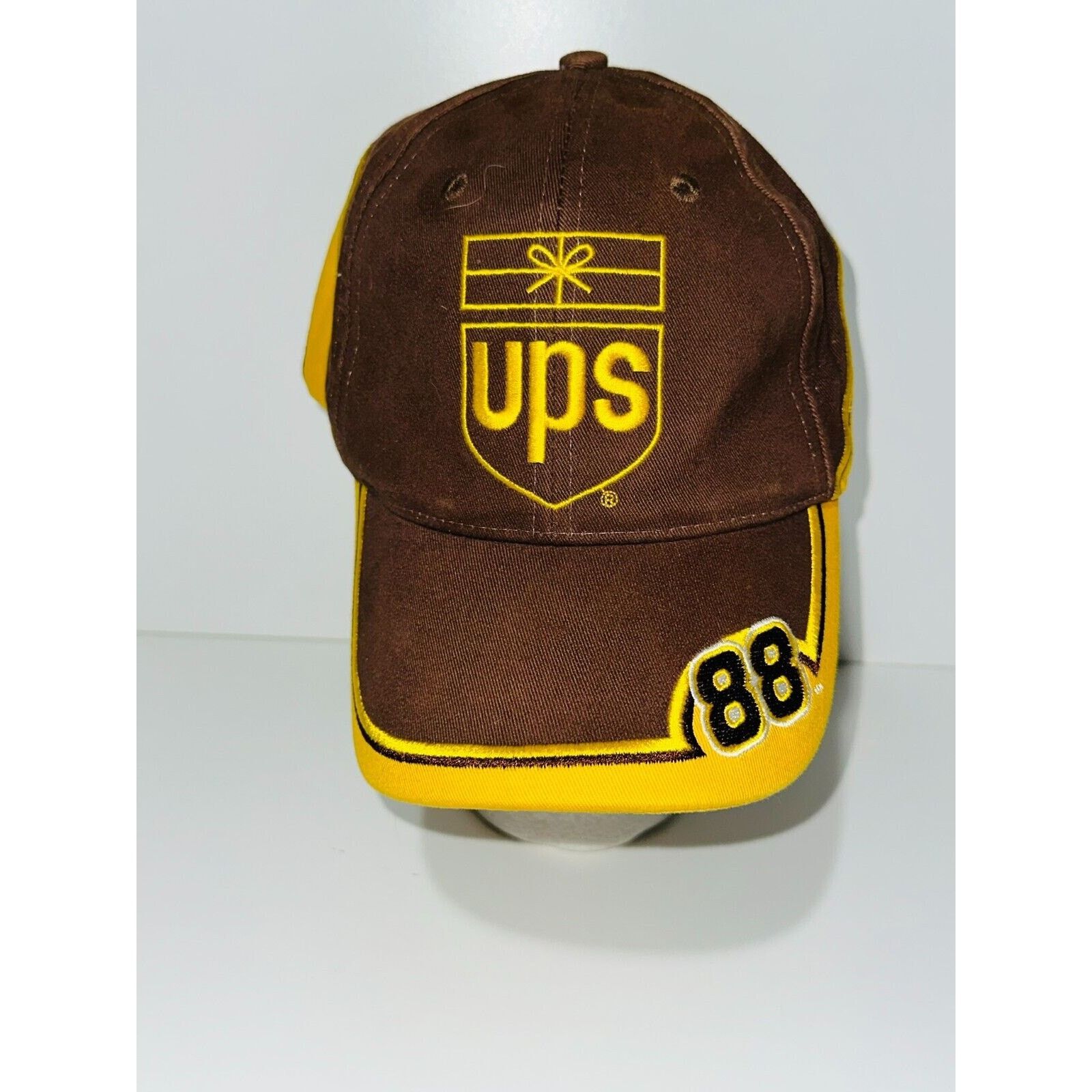 Nascar Chase Authentics Ups 88 Nascar Dale Jarrett Cap Adjustable T-Shirts, Hoodie, Sweatshirt | FlexRushtees.com