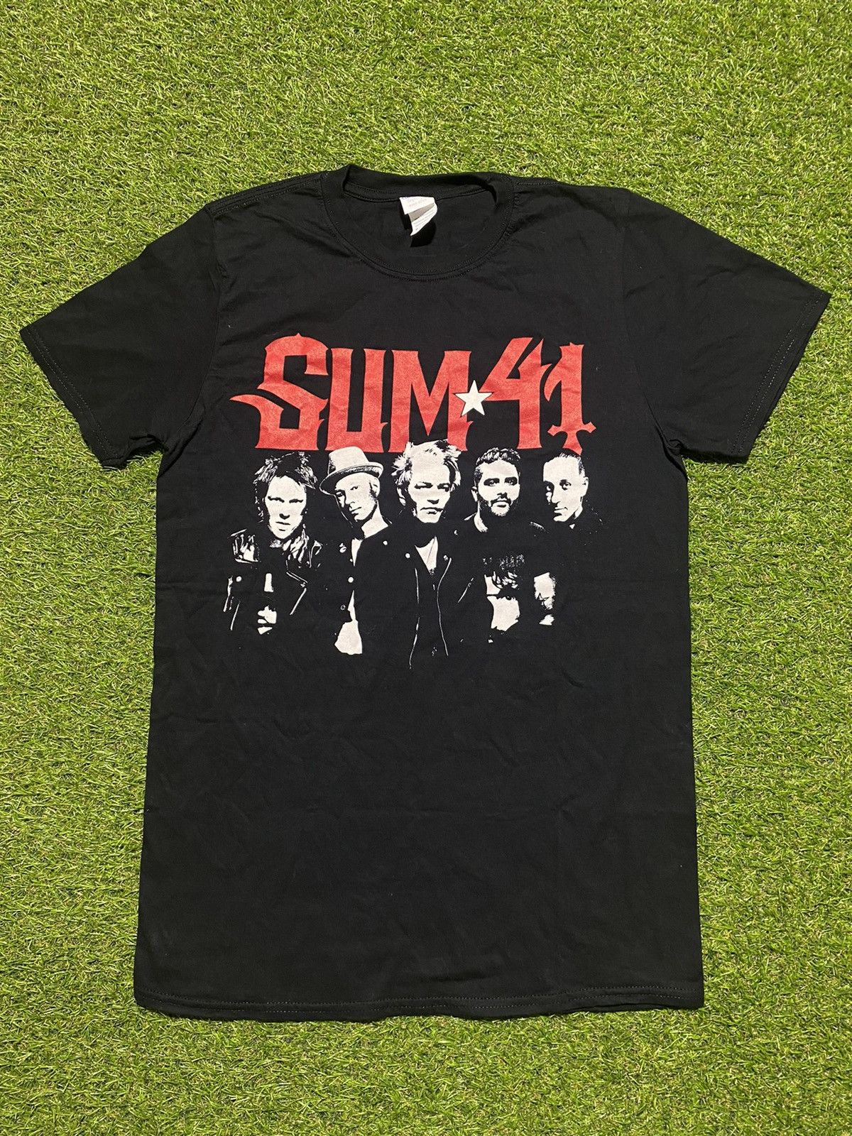 Vintage Y2k Sum 41 Tee Streetwear Band Style Size M Hoodie, Sweatshirt | FlexRushtees.com