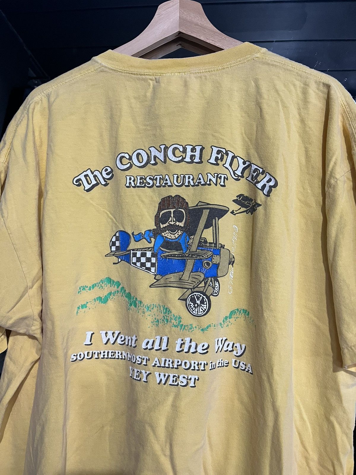 Vintage The Conch Flyer Restaurant Key West T Shirt Xl