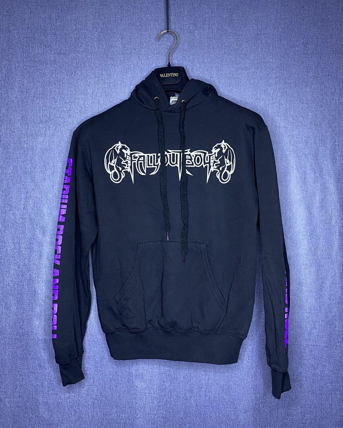 Vintage Fall Out Boy Hoodie Nwt Stadium Rock And Roll T-Shirts, Sweatshirt | FlexRushtees.com