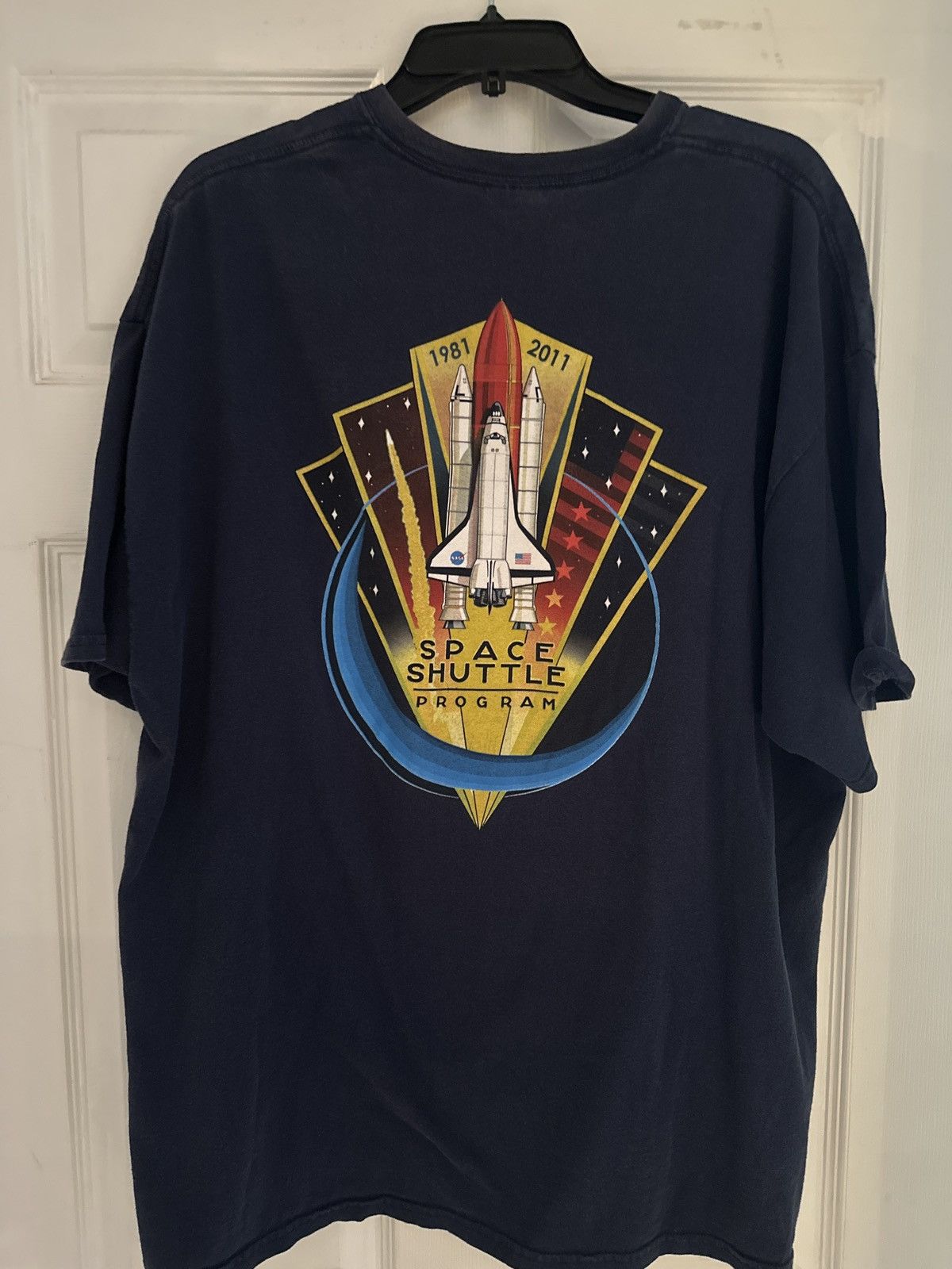 Gildan Nasa Space Shuttle Program 1981 To 2011 Two