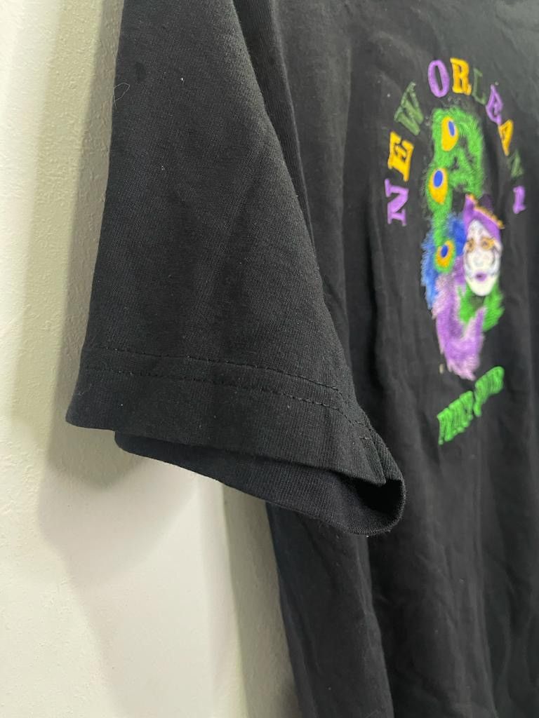 Vintage New Orelands Embroidery French Quater Tee Hoodie, Sweatshirt | FlexRushtees.com
