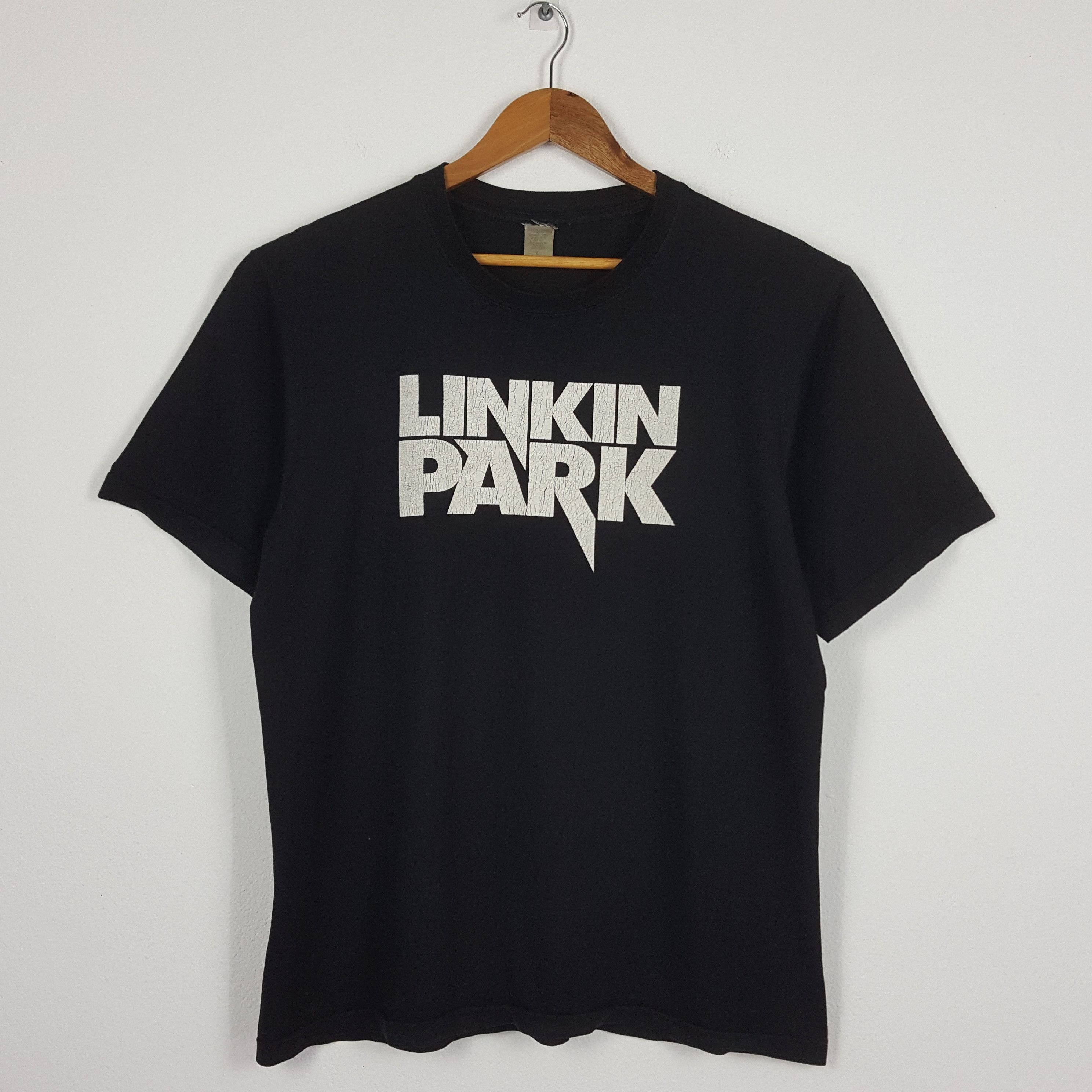 Vintage Linkin Park American Rock Band Tour T Shirt Hoodie, Sweatshirt | FlexRushtees.com