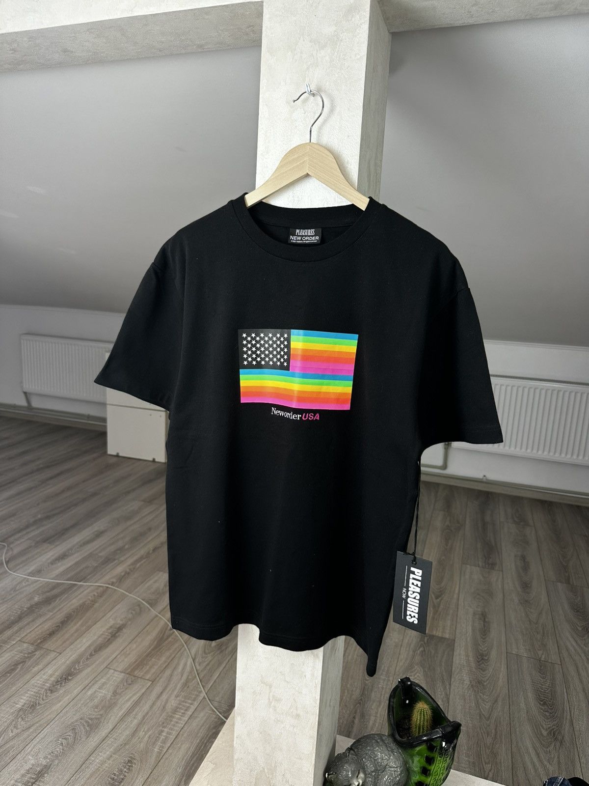 Neworder Black New Tee Hoodie, Sweatshirt | FlexRushtees.com