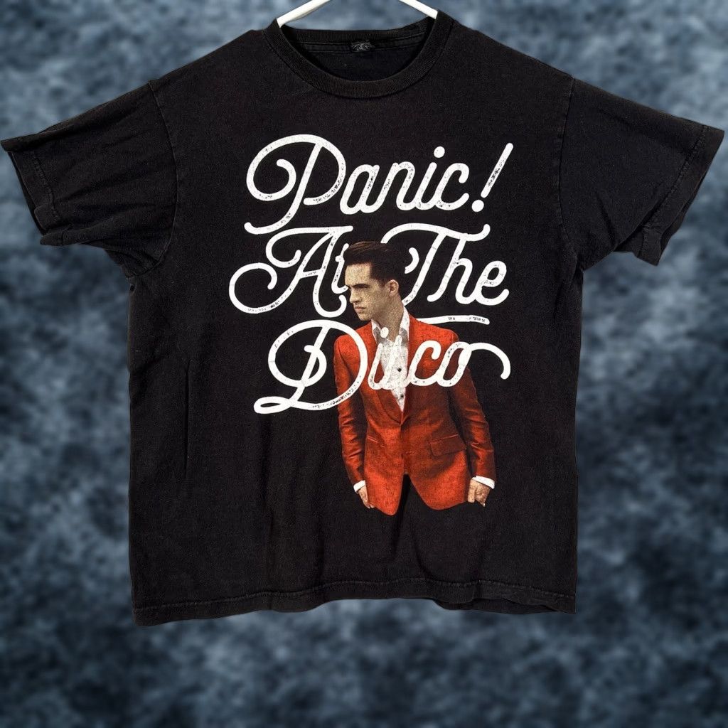 Next Level Vintage Panic At The Disco Shirt Adult Medium Black T Shirt Mens Music Band Graphics 90s Hoodie, Sweatshirt