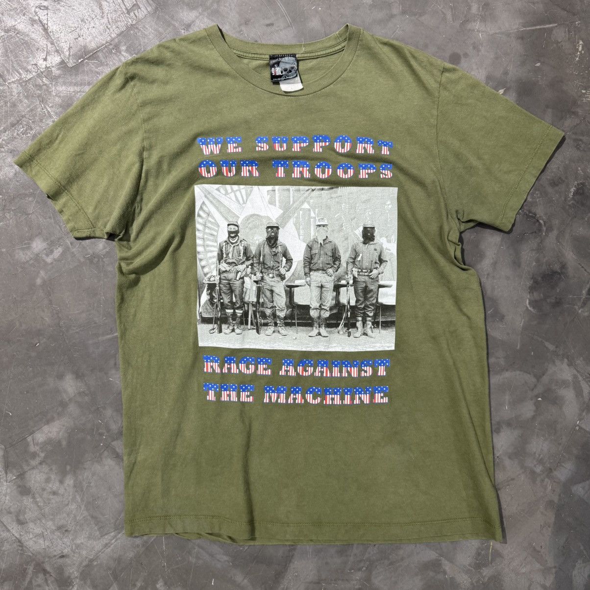 Vintage 00 Rage Against The Machine T-Shirts, Hoodie, Sweatshirt | FlexRushtees.com
