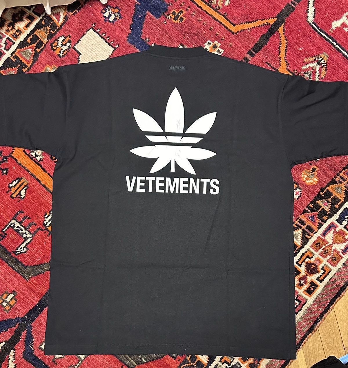 Vetements Weed Tee Oversized Hoodie, Sweatshirt | FlexRushtees.com