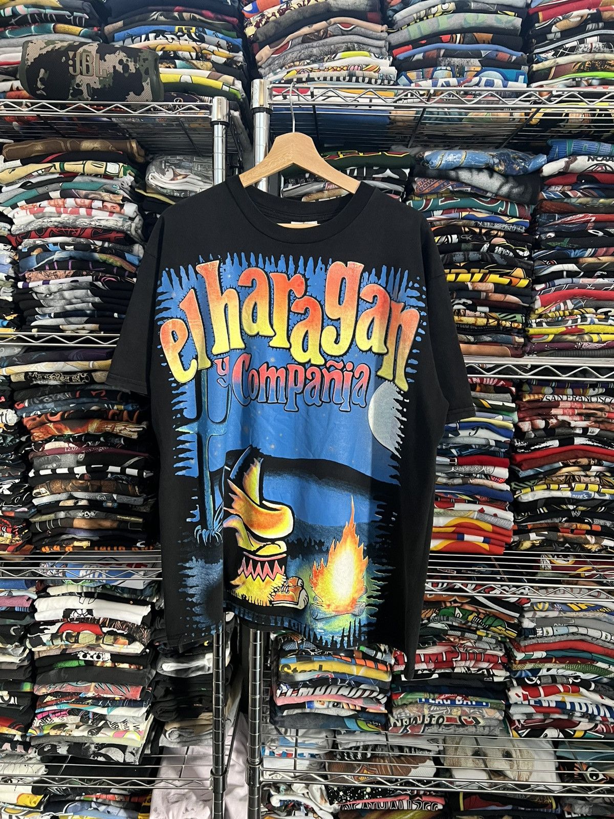 Band Tees 1998 El Haragan Y Compania Mexican Band Bootleg Tee Hoodie, Sweatshirt | FlexRushtees.com