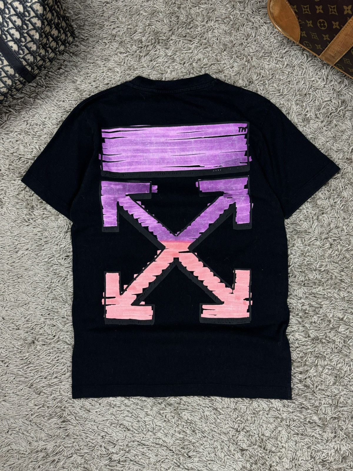 White Authentic Off White T Shirt Y2k Original Skate Rap Item Hoodie, Sweatshirt | FlexRushtees.com