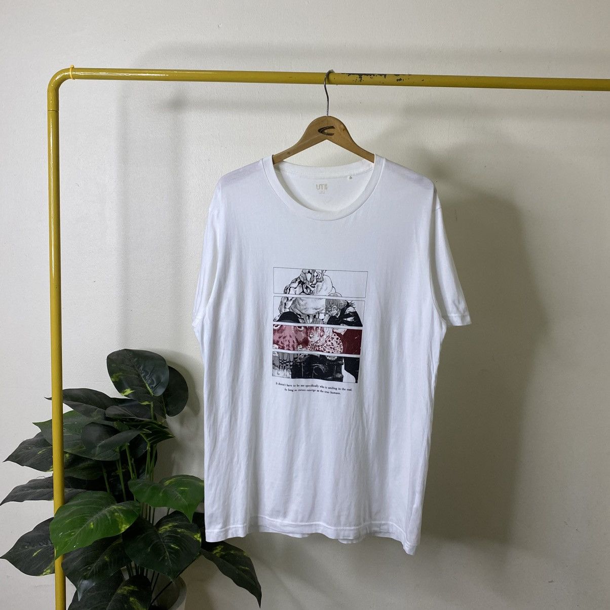 Uniqlo Ut Jujutsu Kaisen T Shirt Anime Manga Series
