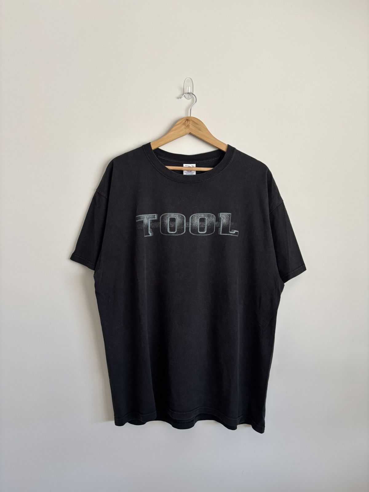 Band Tees Tool Salival Hands 2000 Hoodie, Sweatshirt | FlexRushtees.com