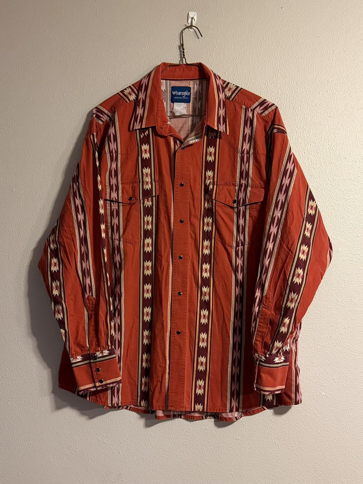 Wrangler Vintage Western Wear Long Sleeve Aztec Pearl Snap Shirt