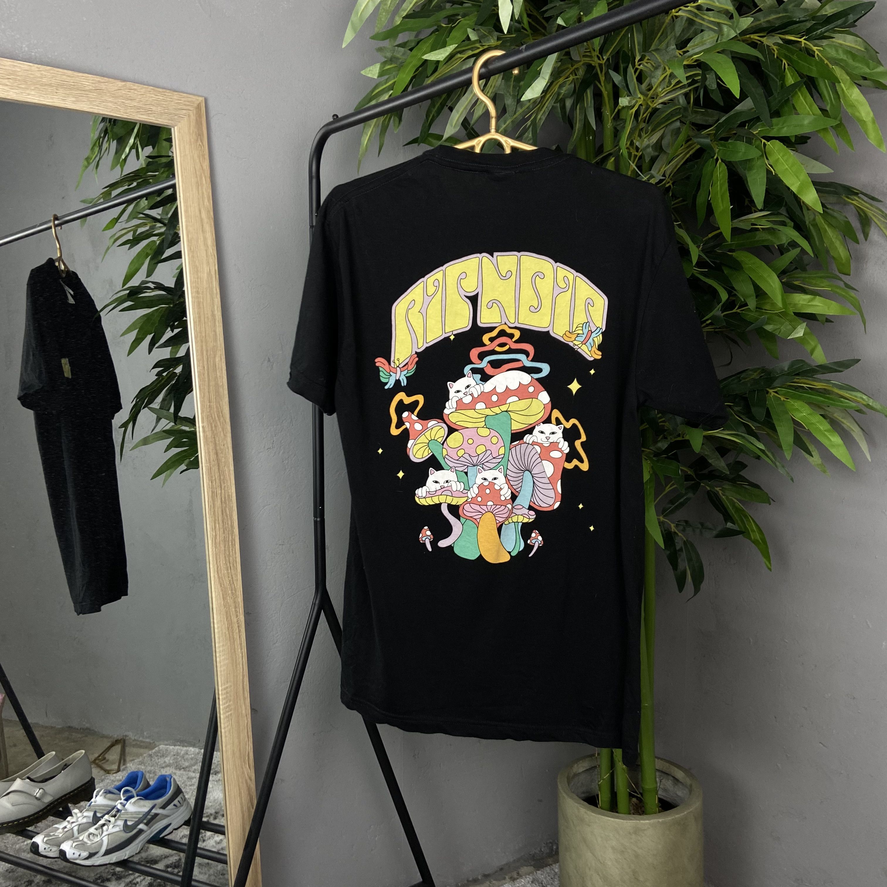 Vintage Ripndip Mushrooms Archive Tee